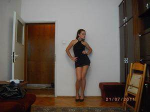 Liana (18), New Jersey adult dating profile image