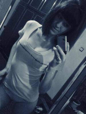 Meet Alyssa from Virginia (20) | Discreet Adult Dating