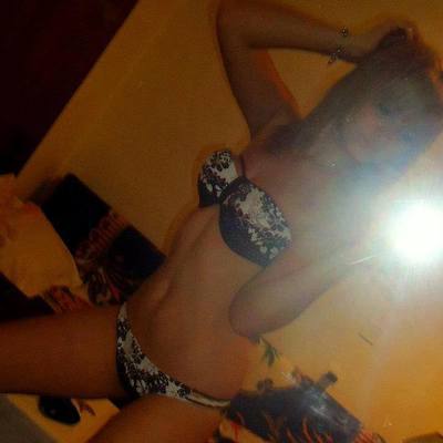 Meet Kirstie from Illinois (20) | Discreet Adult Dating
