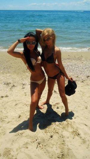 Donna, 29 from Hawaii | Older Men and Younger Women Dating