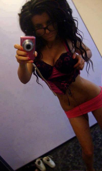 Loretta (26) | Tennessee Casual Hookup and Chat Profile