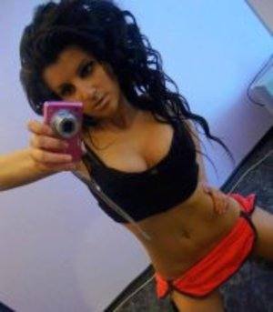 Brandy (24), Puerto Rico | Adult Chat and Casual Meetups