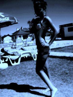 Kenya (23), Florida | Local Discreet Adult Connection