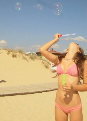 Leila (22), Manitoba | Casual Encounters and Chat