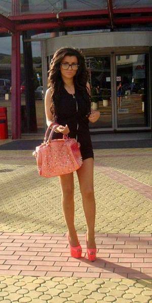 Meet Alisa (19) from Michigan | FWB Casual Partner