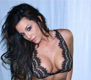 Dating profile image of Kylee, age 19, New York