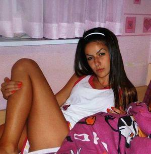 Victoria (26) in Utah | Friends with Benefits