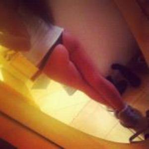 Lillian (23) in Florida | Casual Dating with Older Men
