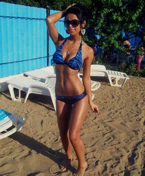 Gloria (23) | Washington Casual Hookup and Chat Profile
