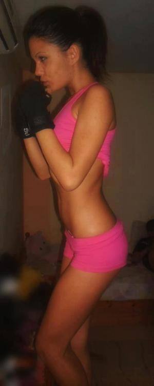 Lylah (20) from Washington | Discreet Casual Encounters