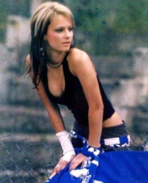 Julie, 30, profile image for Pasadena, TX dating page