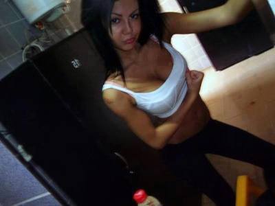 Oleta from Carson, Washington is looking for adult webcam chat