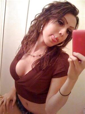 Ofelia from Brentwood, Missouri is interested in nsa sex with a nice, young man