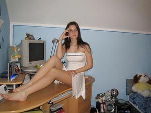 Angelena from Nevada is interested in nsa sex with a nice, young man