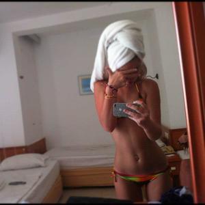 Marica from North Bonneville, Washington is looking for adult webcam chat