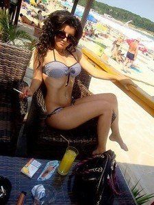 Looking for local cheaters? Take Dianna from California home with you